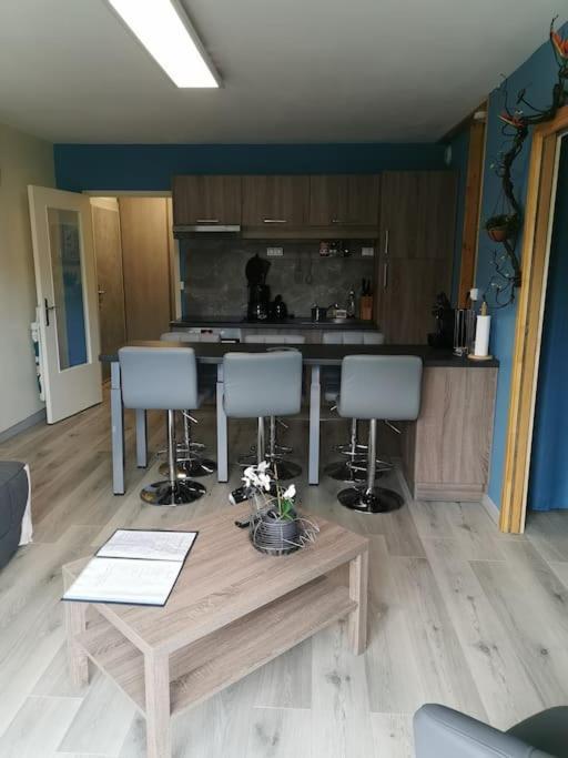 Le Bonheur Au Vert Feuillage Honfleur Eksteriør billede